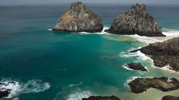 O Melhor de Fernando de Noronha: Turismo, Comida e Cultura Local