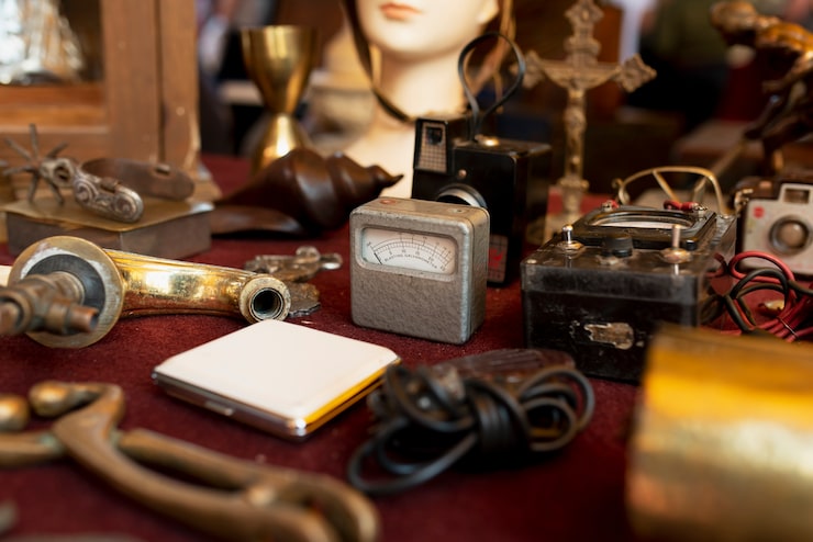 Peças Vintage: A Distinção entre Relíquias e Antiquário no Mercado de Valor